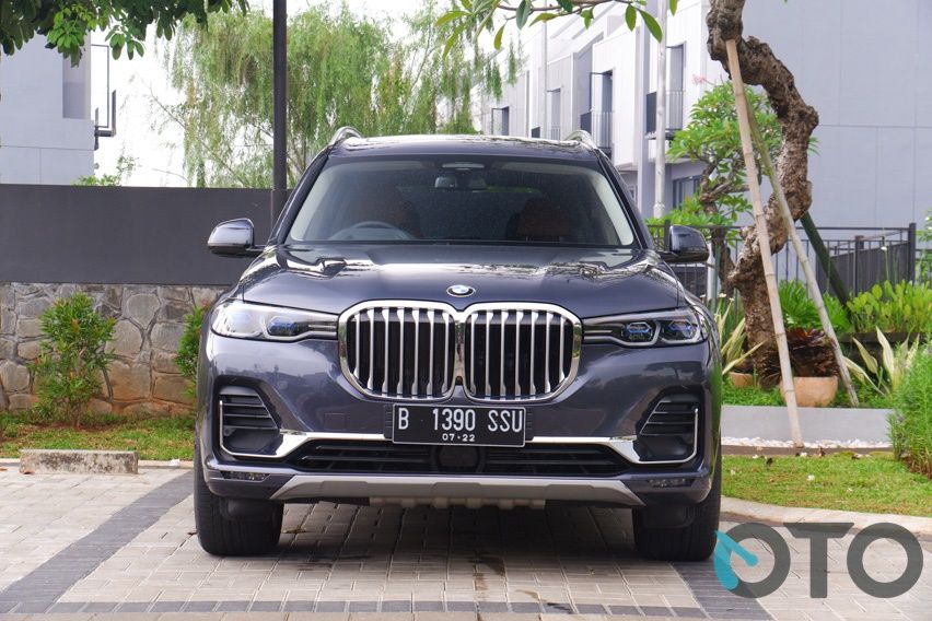 BMW X7 xDrive40i Opulance
