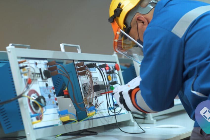  BMW High Voltage Expert Certification programme features