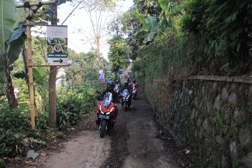 test ride Honda ADV 160
