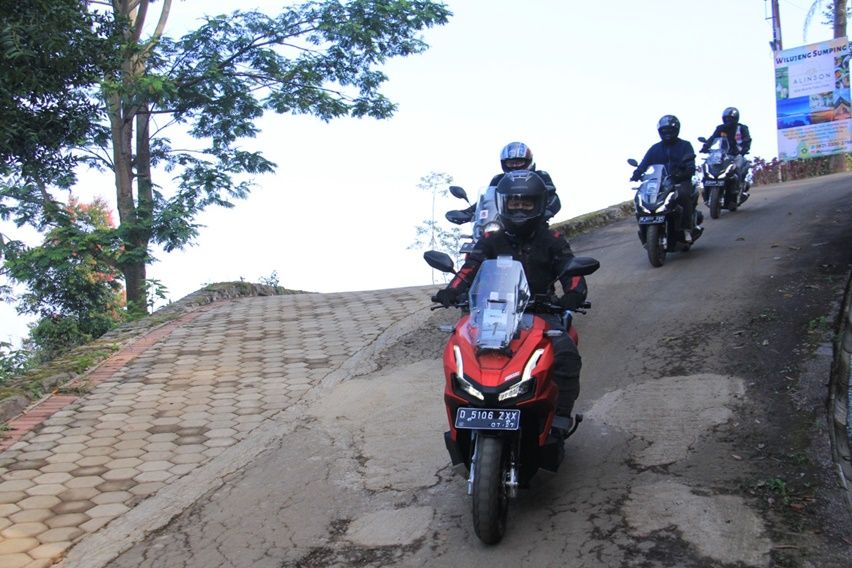 test ride Honda ADV 160