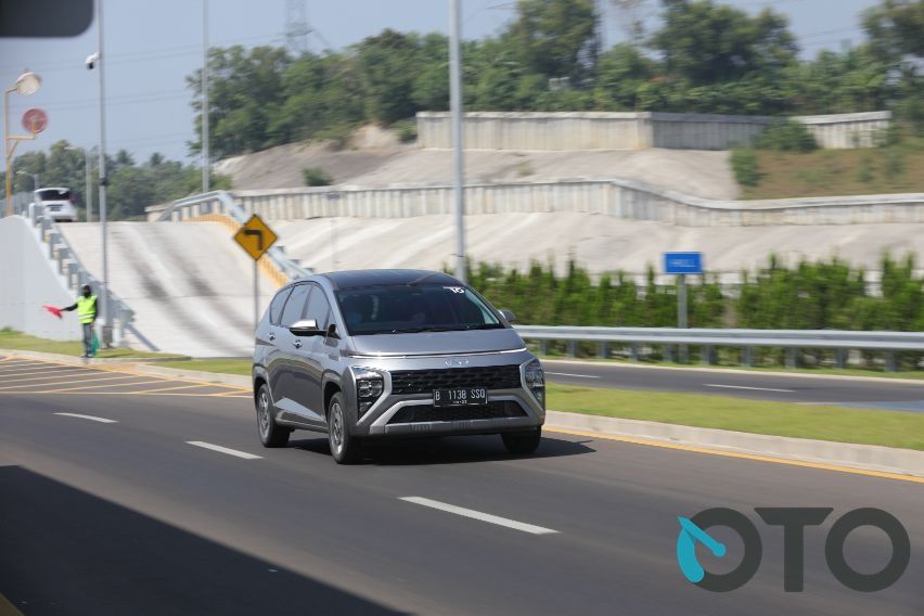 Hyundai stargazer review