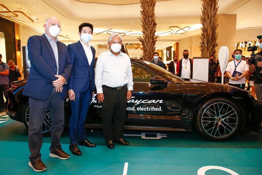 Electric vehicle charging station in Uptown Mall