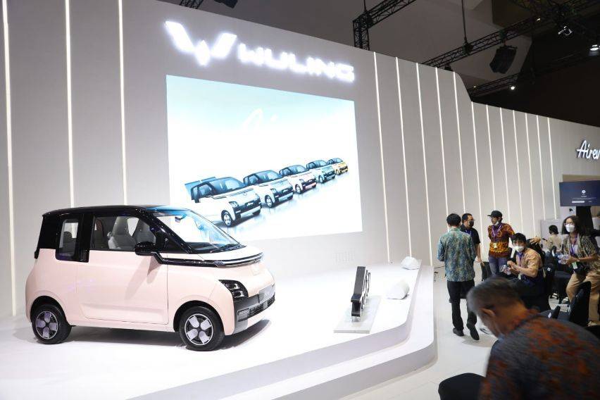 Wuling Kolaborasi Bareng PLN, Tampilkan Air ev di Bali