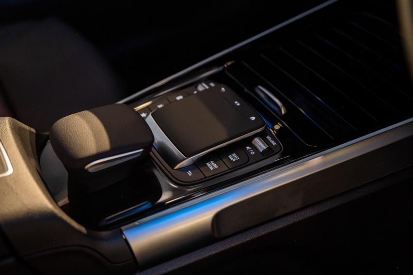  EQB350 4MATIC details