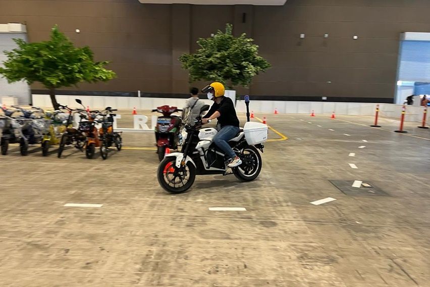 indoor test drive PEVS