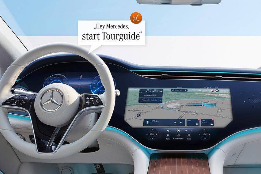 Mercedes-Benz launches in-car acoustic travel guide service in Germany