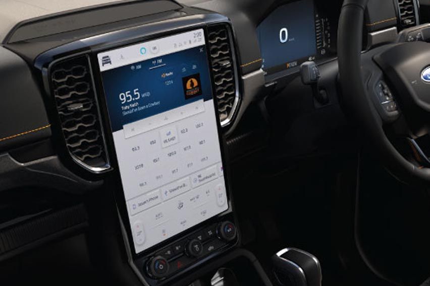 2022 Ford Ranger XL - Interior details