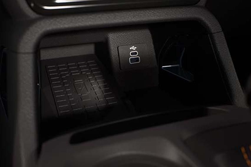 2022 Ford Ranger WildTrak - Interior specs