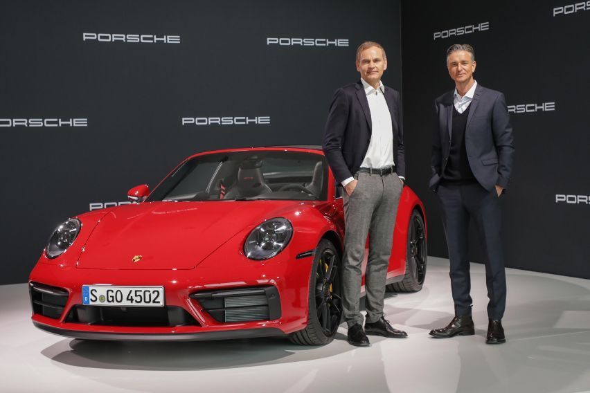 Porsche reports hike in sales revenue, operating profit
