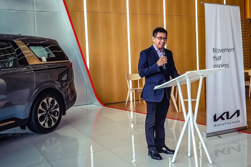 Kia Philippines President Manny Aligada