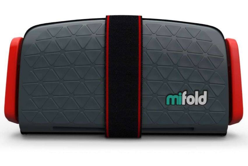 BMW Malaysia delivered fully subsidised child car seats to B40 families