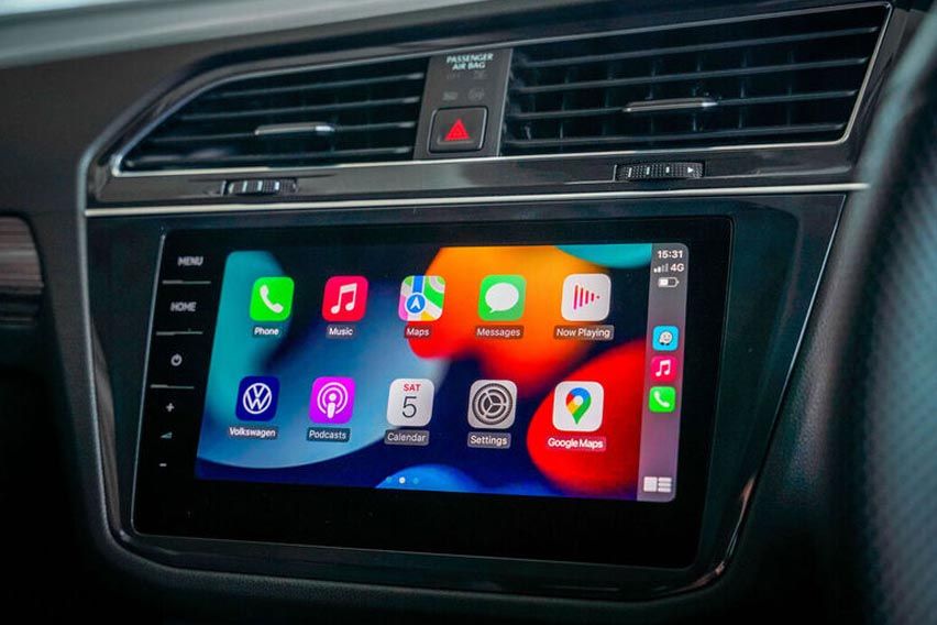 2022 Volkswagen Tiguan Allspace connectivity