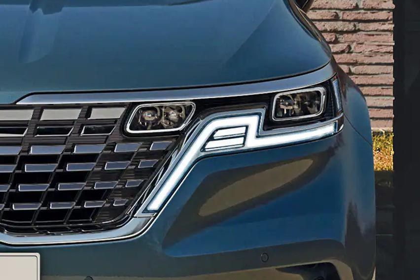 2022 Kia Carnival: light