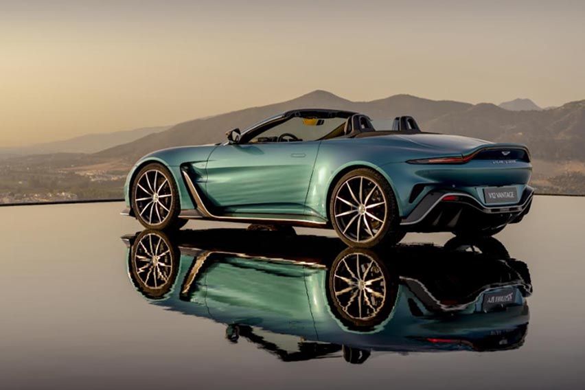 Aston Martin V12 Vantage