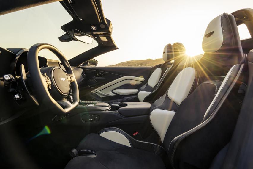 Aston Martin V12 Vantage