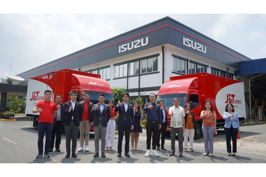J&T Express fleet gets more Isuzu trucks from brand's Makati dealer 