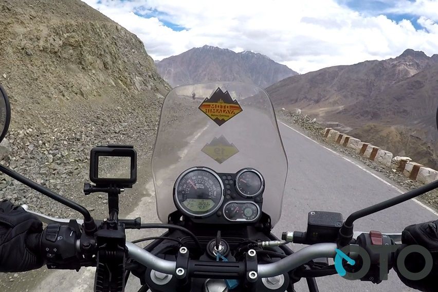 OTO Royal Enfield Moto Himalaya 2022