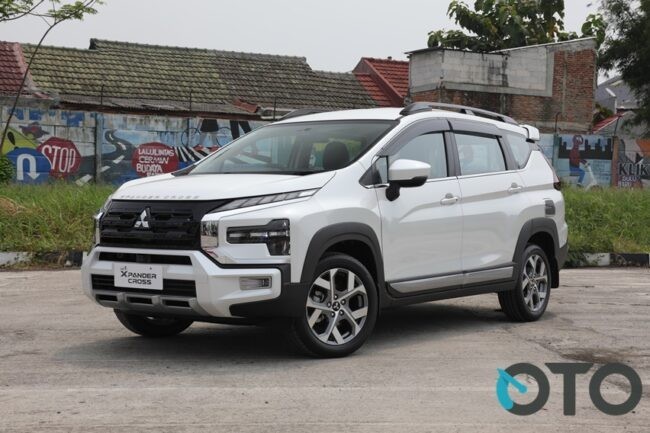 2022/08/OTO-First-drive-review-Mitsubishi-New-Xpander-Cross-2022-5.jpg