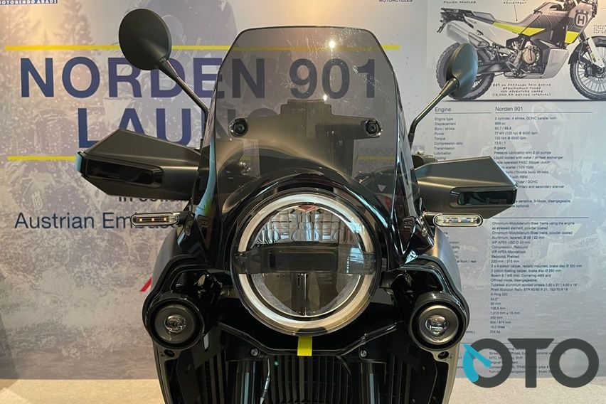 General Manager Divisi Street PT PMA, Abdul Gofur Amancik mengatakan, meluncurnya Husqvarna Norden 901 di Indonesia adalah jawaban atas permintaan konsumen selama ini. Lantas harapannya bisa memenuhi kebutuhan para penggemar, terkhusus di segmen motor tualang.