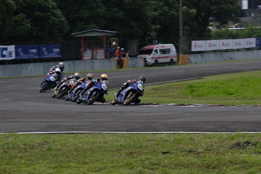 Yamaha Sunday Race Sirkuit Sentul