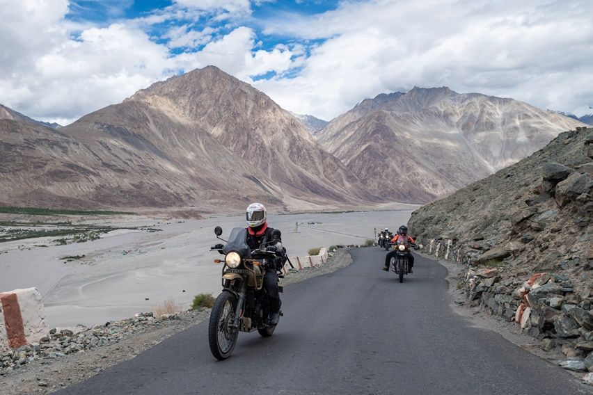 Berbagi Pengalaman! Ini Tips Touring di Pegunungan Himalaya
