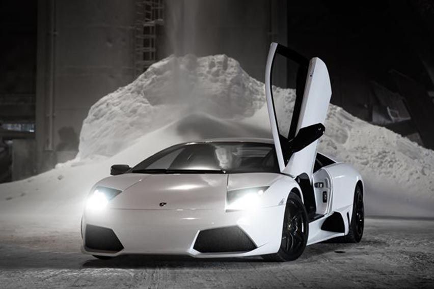 Lamborghini remembers another V12 supercar with Murciélago