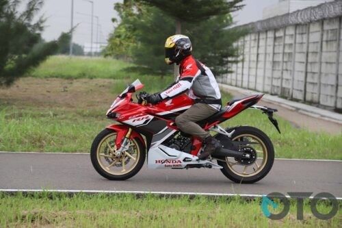 Seleksi Motor Sport 250 cc Buat yang Ingin Naik Kelas
