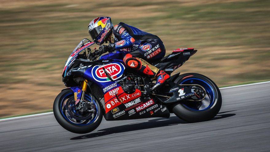 WorldSBK 2022: Toprak Razgatlioglu Gagal Hattrick di Portugal