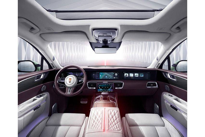 Hongqi E-HS9