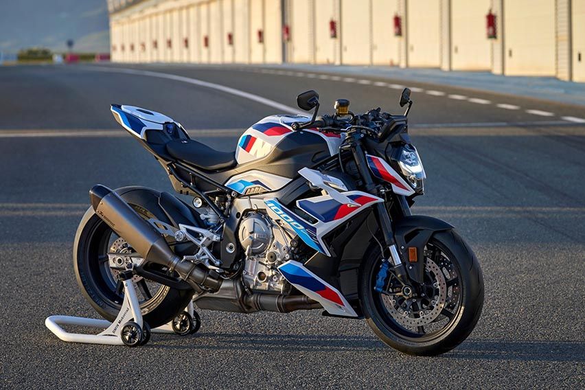 2023 BMW M 1000 R