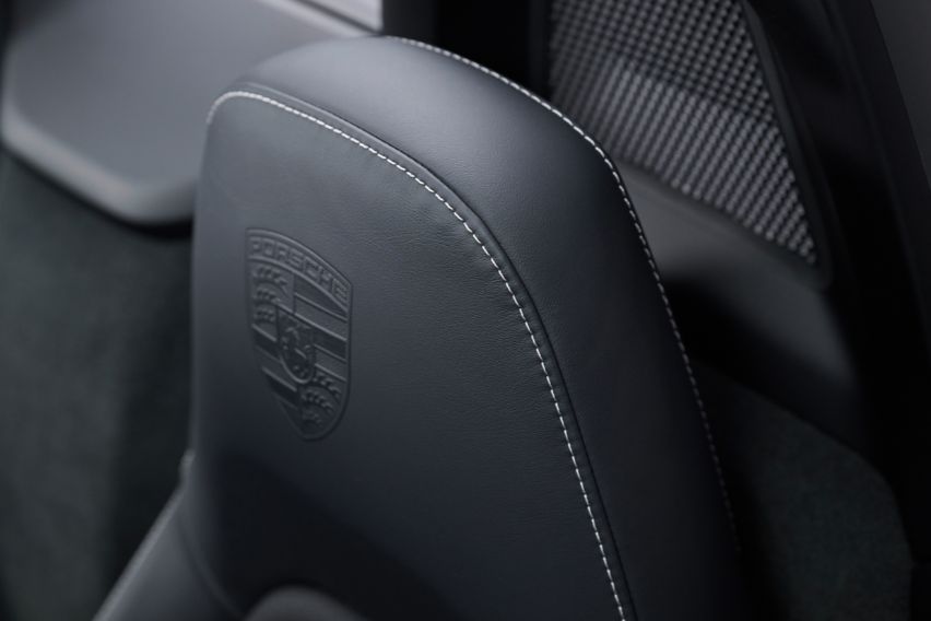 Porsche 718 Boxster Style Edition and Porsche 718 Cayman Style Edition