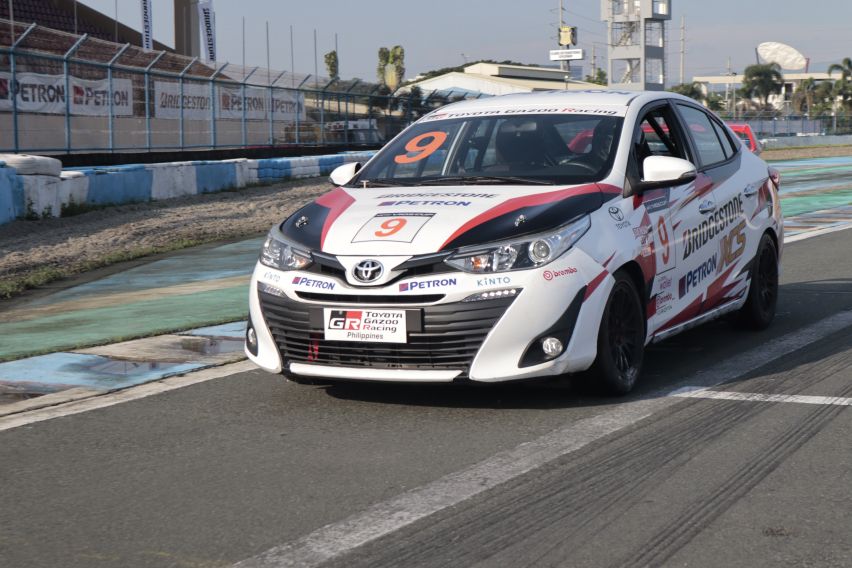 VIOS OMR CAR ON THE ROAD
