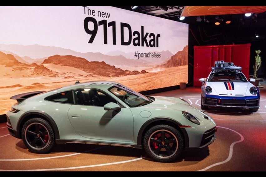 Limited-edition Porsche 911 Dakar showcased at LA Auto Show