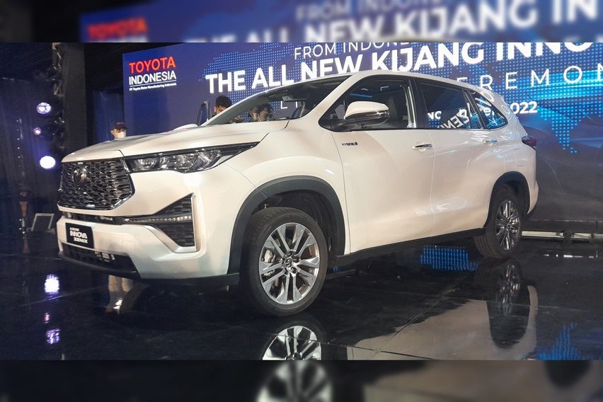 Toyota Mulai Produksi All New Kijang Innova Zenix, Sekaligus Jadi Basis Ekspor