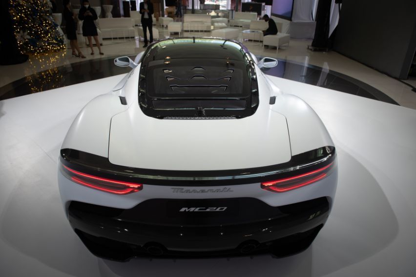 2023 Maserati MC20 