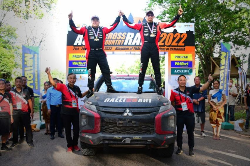 Team Mitsubishi Ralliart Triton 