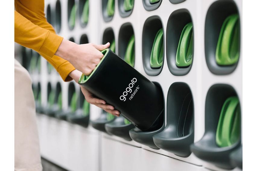 Gogoro e-scooters Ayala Corp.