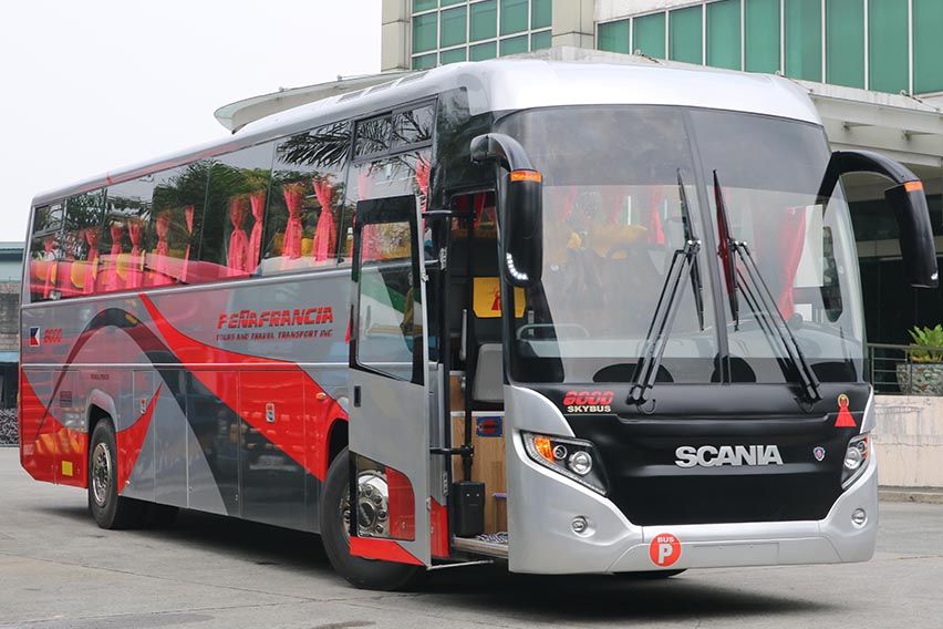 Scania Touring bus Philippines (5)