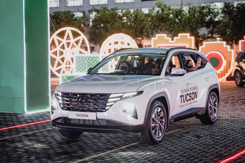 SM MOA Night of lights Tucson Front