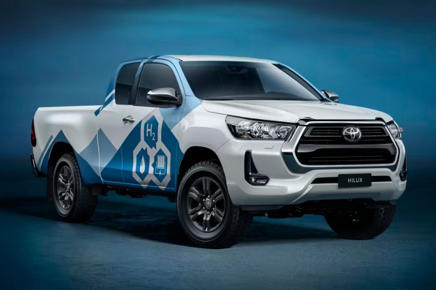 Hydrogen-powered Toyota Hilux in the works