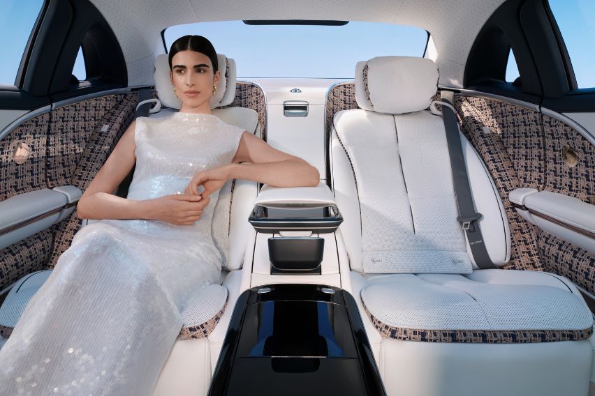 Mercedes-Maybach S-Class Haute Voiture