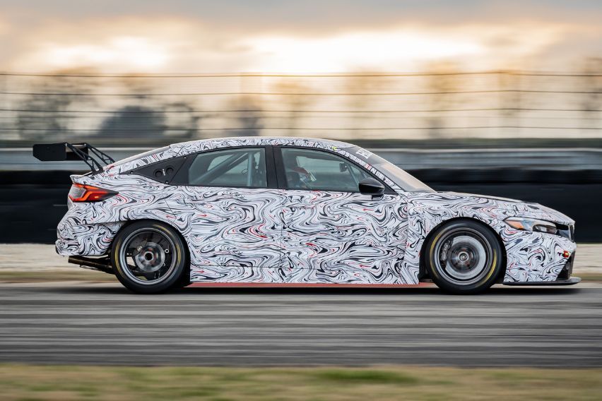 2023 Honda Civic Type R TCR (1)