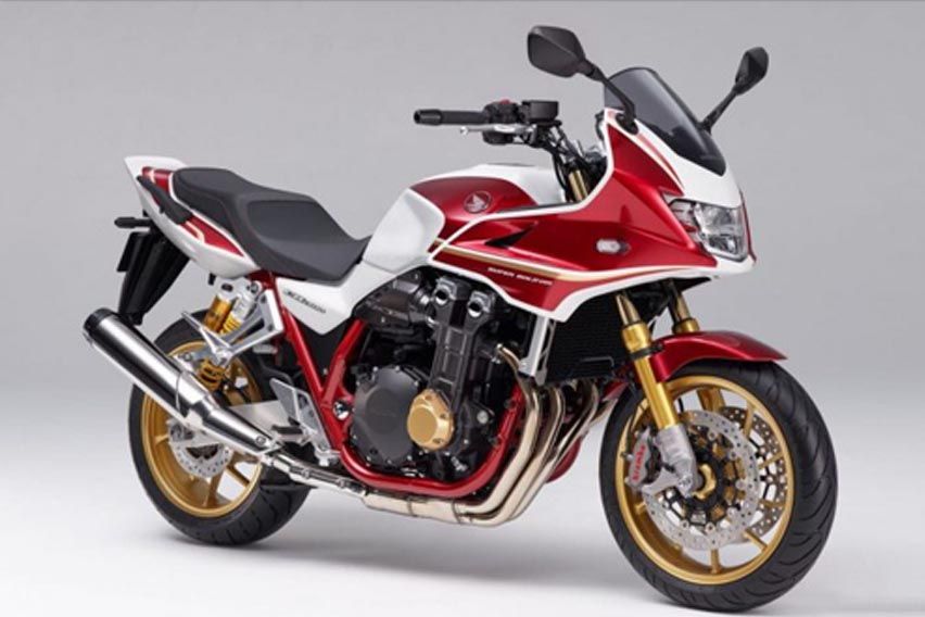 The Japan-exclusive Honda CB1300 30th anniversary edition is here 