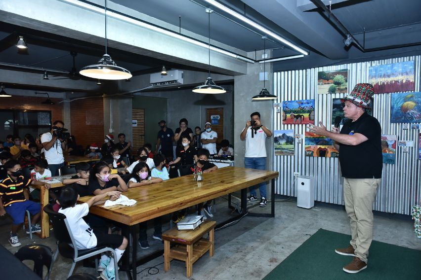 Ford Christmas Party with Gawad Kalinga