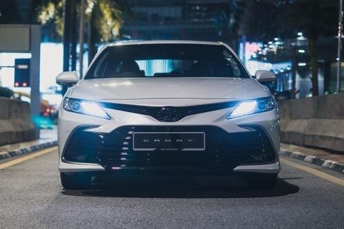 Toyota Malaysia hikes prices of two sedans, the Camry &amp; Corolla 