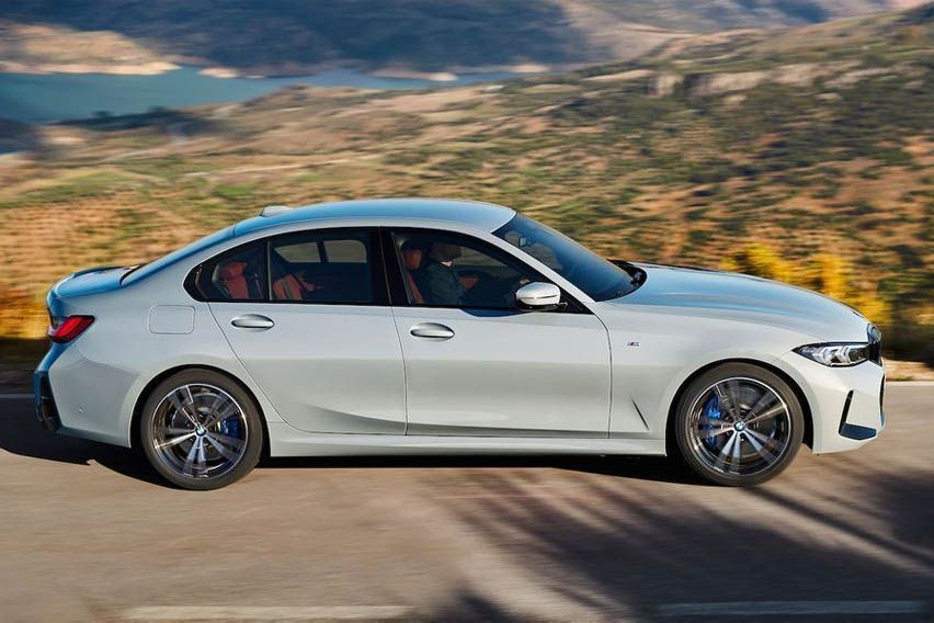 Coming to Malaysia in Q1 2023, here are 20 photos of G20 BMW 3 Series  facelift (LCI) to decide if it's worth waiting for