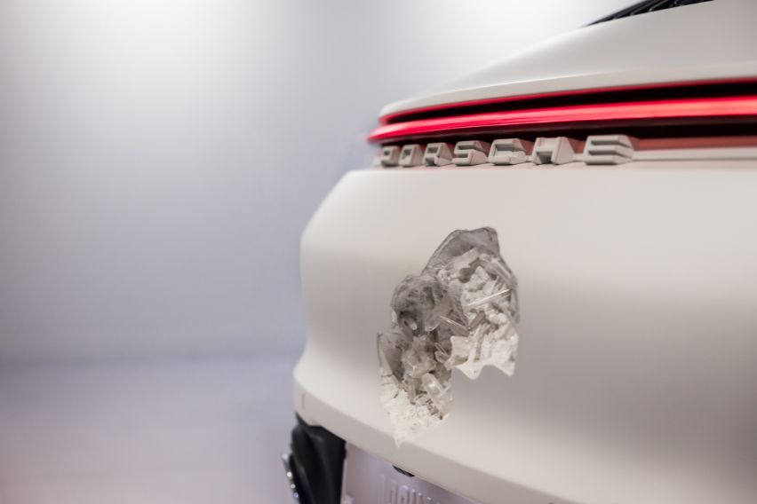 Daniel Arsham's Crystal Eroded Porsche 992 (1)