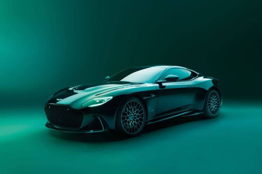 Aston Martin unveils last model of current-generation DBS