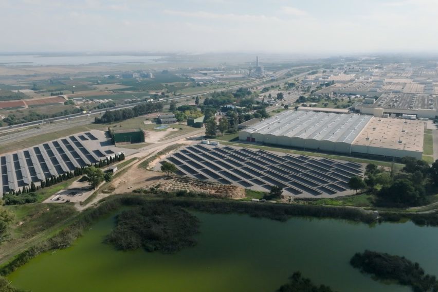 Ford's solar power plant in Almussafes, Valencia, Spain