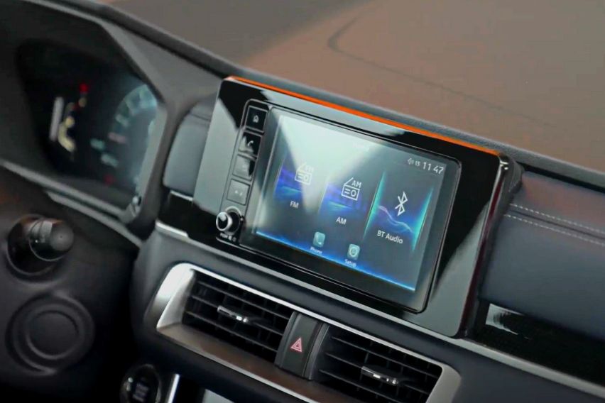 Mitsubishi Xpander Cross Infotainment
